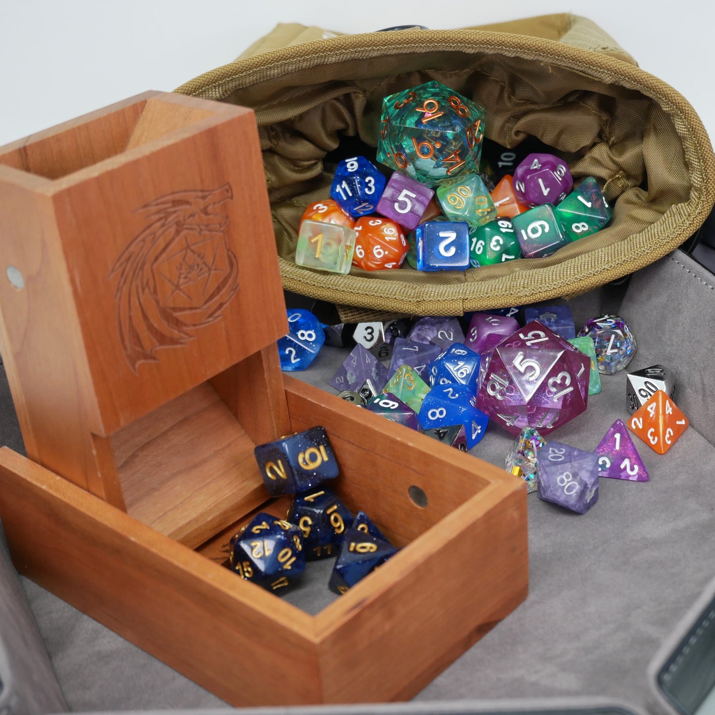 Mystery Liquid Bundle - 3 Liquid Core + 14 pc Set + 2x 7 pc Set + 1 RPG Accessory